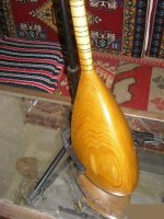 Oyma-Dut-Balta-Tekne-uzun-sap.jpg